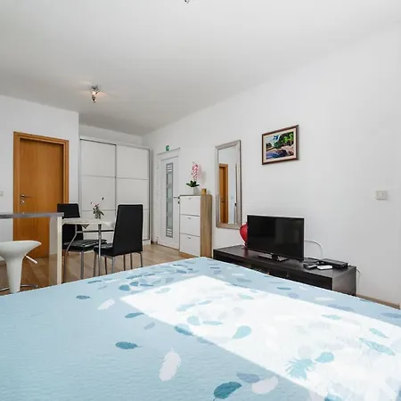 Mirjana House With 3* Seget (Umag)